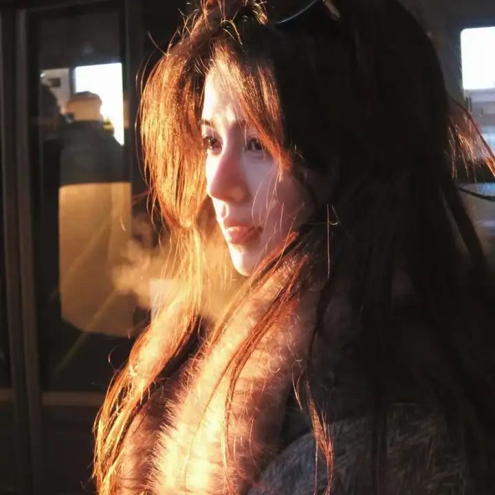舍努阿山妇女的努巴